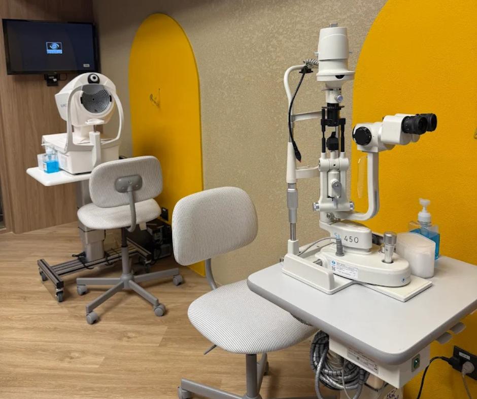 บรรยากาศ DR.OUISE Eye Specialist Future Park